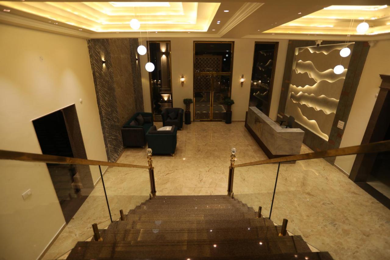 Chandan Kasturi Resort Dariāwad Exterior foto